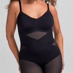 HONEYLOVE SuperPower Mid-Thigh Bodysuit